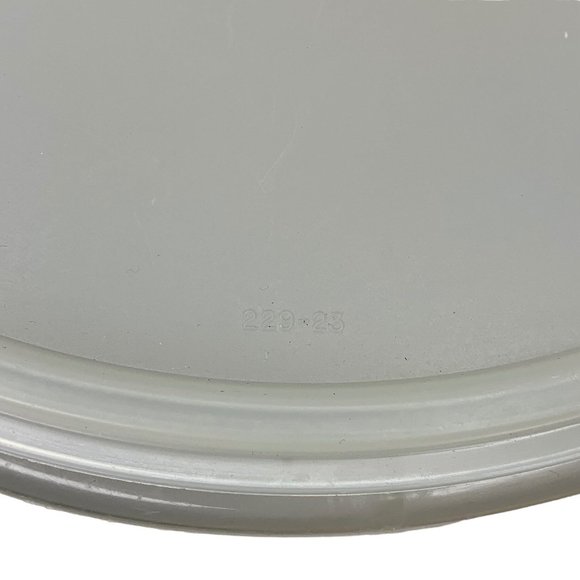 Vintage Tupperware Opaque Storage Container #266-12 and Lid #229-23 Kitchen - Picture 5 of 9